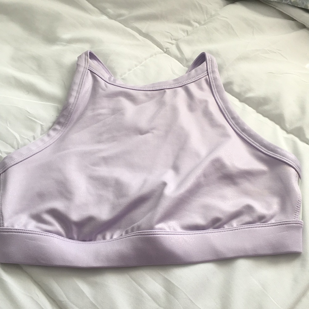 High neck sports bra